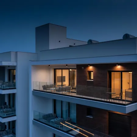 Sanders Elgio Apartmán *