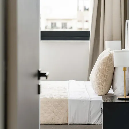 Sanders Elgio Apartmán *