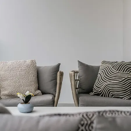 Apartamento Sanders Elgio *