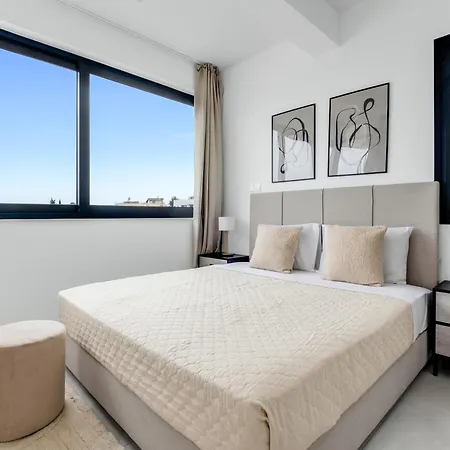 Sanders Elgio Apartamento Limassol
