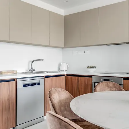 Sanders Elgio Apartamento *
